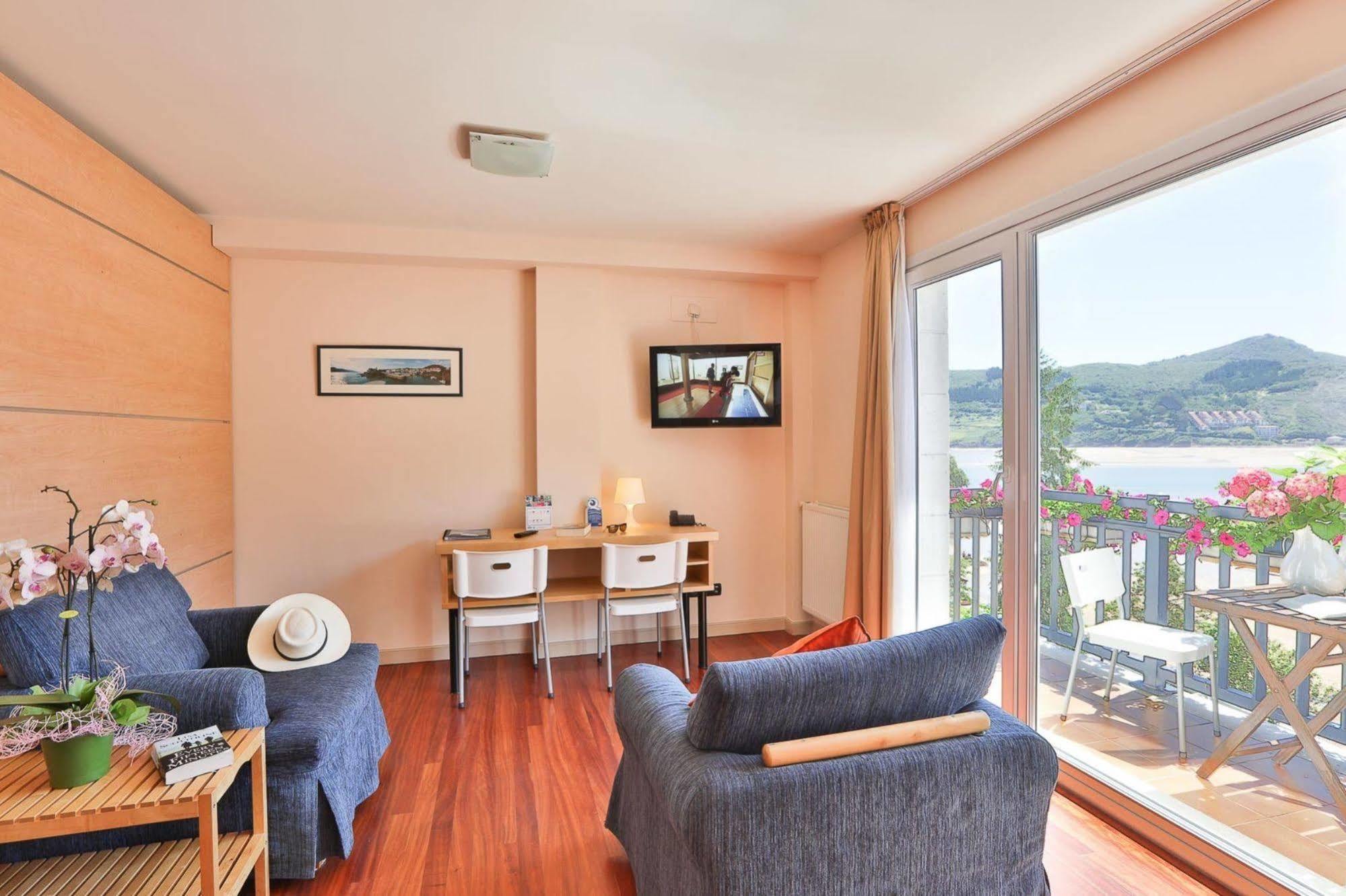 Apartamentos Mundaka Eksteriør bilde